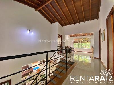 Casa de 4 alcobas en venta en Benedictinos, Envigado, 400 m² · foto 18 de 20
