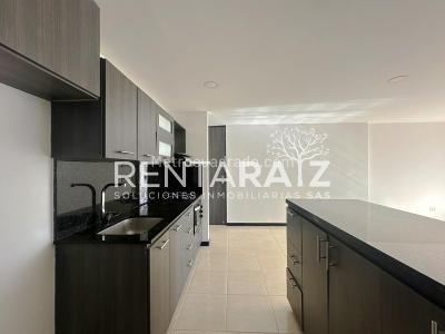 Apartamento de 3 alcobas en venta en Envigado Cumbres, Envigado, 75 m² · foto 3 de 20