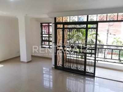 Apartamento en venta en Laureles, Medellín · foto 3 de 20