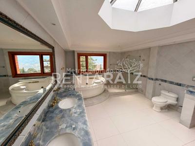 Casa de 3 alcobas en venta en El Poblado, Medellín, 578 m² · foto 18 de 20