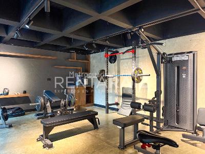 Casa de 4 alcobas en venta en Envigado La Intermedia, Envigado, 1200 m² · foto 3 de 20