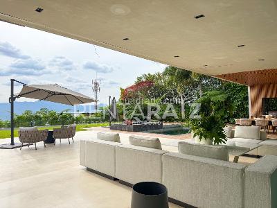 Casa de 4 alcobas en venta en Envigado La Intermedia, Envigado, 1200 m² · foto 10 de 20