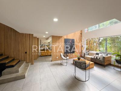 Casa de 3 alcobas en venta en Centro, Envigado, 300 m² · foto 12 de 20