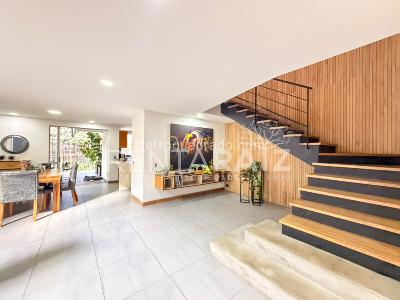 Casa de 3 alcobas en venta en Centro, Envigado, 300 m² · foto 15 de 20