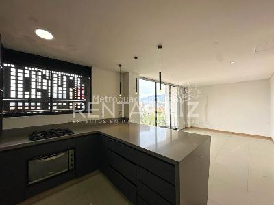 Apartamento de 3 alcobas en venta en Santa Monica, Medellín, 182 m² · foto 4 de 20