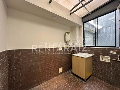 Apartamento de 3 alcobas en venta en Santa Monica, Medellín, 182 m² · foto 9 de 20