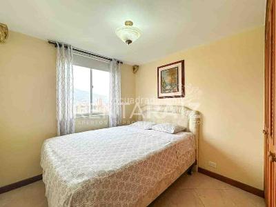 Apartamento de 3 alcobas en venta en El Poblado, Medellín, 105 m² · foto 12 de 20