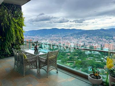 Apartamento de 3 alcobas en venta en Los Balsos, Medellín, 181 m² · foto 2 de 20
