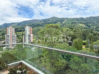 Apartamento de 3 alcobas en venta en Los Balsos, Medellín, 181 m² · foto 4 de 20