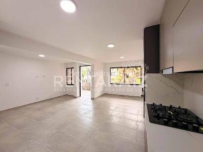 Casa de 3 alcobas en venta en Belen, Medellín, 114 m² · foto 3 de 20