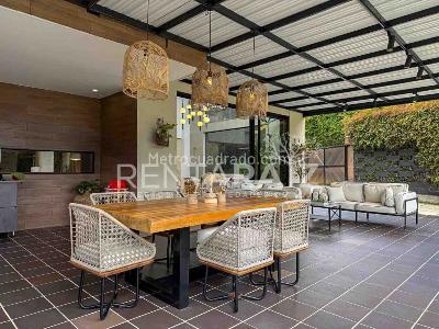 Casa de 5 alcobas en venta en Alto De Las Palmas, Medellín, 437 m² · foto 13 de 20