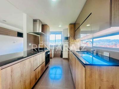Apartamento de 3 alcobas en venta en Cumbres, Envigado, 98 m² · foto 4 de 20
