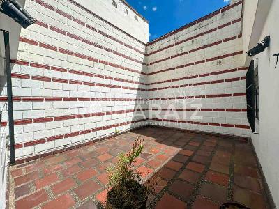 Casa de 5 alcobas en venta en Simon Bolivar, Medellín, 265 m² · foto 8 de 20