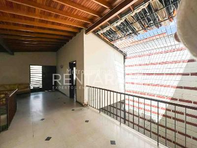 Casa de 5 alcobas en venta en Simon Bolivar, Medellín, 265 m² · foto 14 de 20