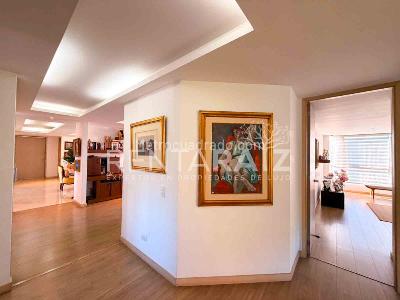 Apartamento de 3 alcobas en venta en El Tesoro, Medellín, 240 m² · foto 19 de 20