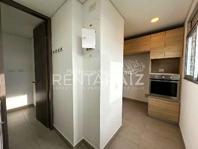 Apartamento de 3 alcobas en arriendo en Loma De Los Parra, Medellín, 125 m² · foto 10 de 20