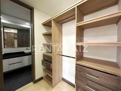 Apartamento de 3 alcobas en arriendo en Loma De Los Parra, Medellín, 125 m² · foto 14 de 20