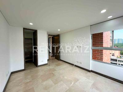 Apartamento de 3 alcobas en arriendo en Loma De Los Parra, Medellín, 125 m² · foto 15 de 20