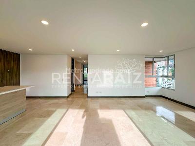 Apartamento de 3 alcobas en arriendo en Loma De Los Parra, Medellín, 125 m² · foto 3 de 20