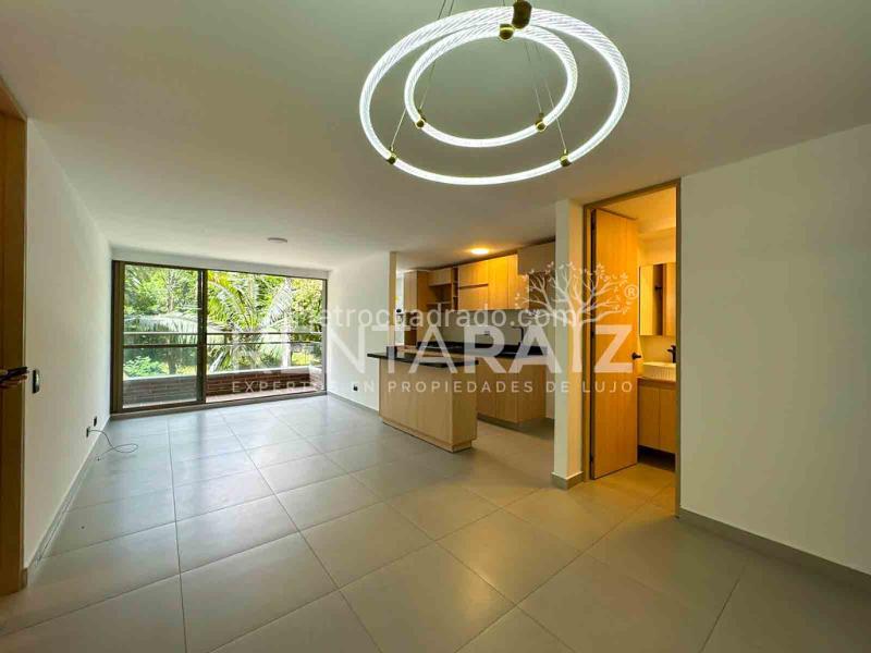 1BR Apartment in El Poblado (63 m²)