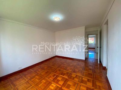 Apartamento de 3 alcobas en arriendo en Loma De Los Parra, Medellín, 150 m² · foto 19 de 20