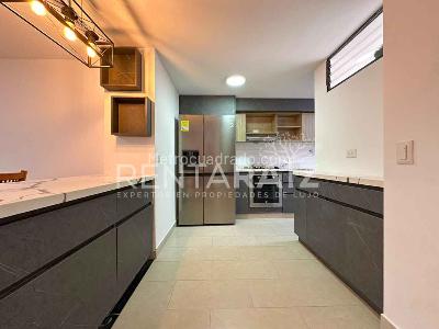 Casa de 4 alcobas en venta en Intermedia, Envigado, 245 m² · foto 6 de 20