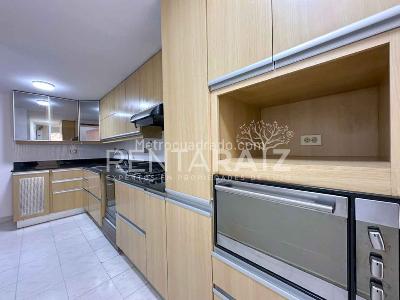 Casa de 4 alcobas en venta en Intermedia, Envigado, 204 m² · foto 13 de 20