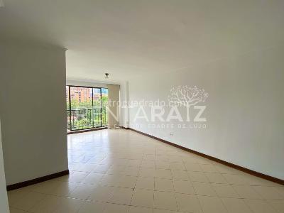Apartamento en venta en Patio Bonito, Medellín · foto 2 de 20