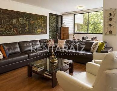 Apartamento en venta en El Poblado, Medellín · foto 2 de 20