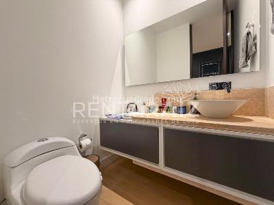 Apartamento de 2 alcobas en venta en Los Balsos, Medellín, 208 m² · foto 19 de 20
