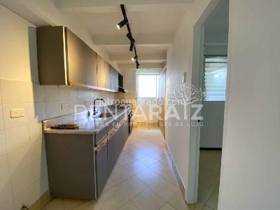 Apartamento de 3 alcobas en arriendo en La Visitacion, Medellín, 92 m² · foto 8 de 20