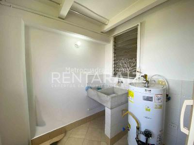 Apartamento de 3 alcobas en arriendo en La Visitacion, Medellín, 92 m² · foto 9 de 20