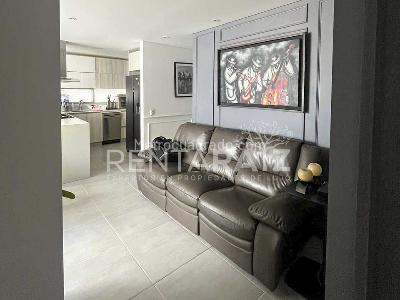 Apartamento de 3 alcobas en arriendo en El Poblado, Medellín, 86 m² · foto 3 de 20