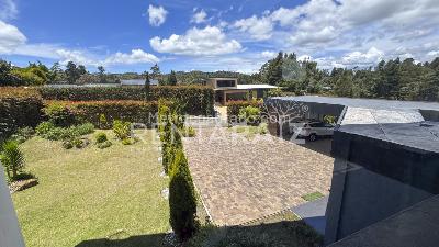 Casa de 3 alcobas en venta en Alto De Las Palmas, Envigado, 450 m² · foto 17 de 20
