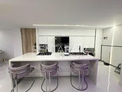 Apartamento de 3 alcobas en venta en Villa Carlota, Medellín, 119 m² · foto 2 de 20