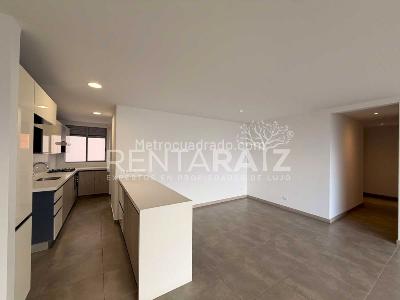 Apartamento de 3 alcobas en venta en Loma De Las Brujas, Envigado, 130 m² · foto 11 de 20