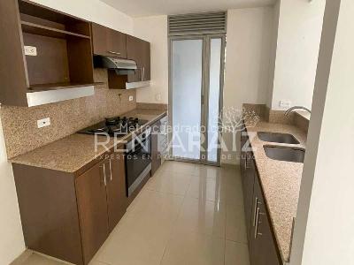 Apartamento de 2 alcobas en venta en El Poblado, Medellín, 120 m² · foto 4 de 20