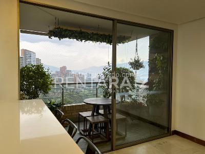 Apartamento de 3 alcobas en venta en Poblado La Calera, Medellín, 243 m² · foto 12 de 20