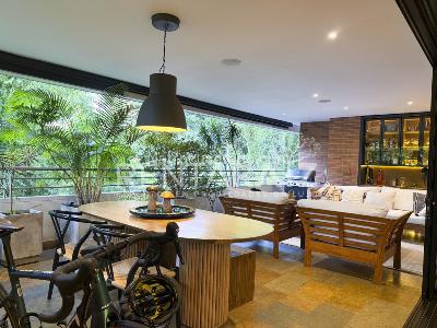 Apartamento de 3 alcobas en venta en Las Lomas, Medellín, 322 m² · foto 6 de 20
