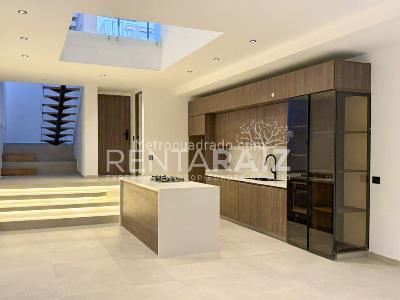 Casa en arriendo en El Poblado, Medellín · foto 7 de 20