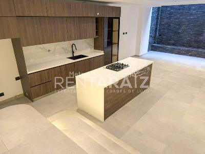 Casa en arriendo en El Poblado, Medellín · foto 9 de 20