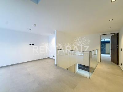 Casa en arriendo en El Poblado, Medellín · foto 10 de 20