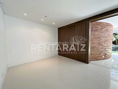 Casa de 3 alcobas en venta en Cola Del Zorro, Medellín, 340 m² · foto 13 de 20