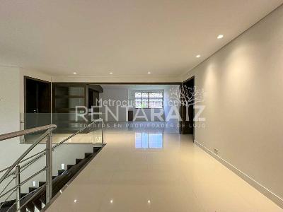 Casa de 3 alcobas en venta en Cola Del Zorro, Medellín, 340 m² · foto 17 de 20