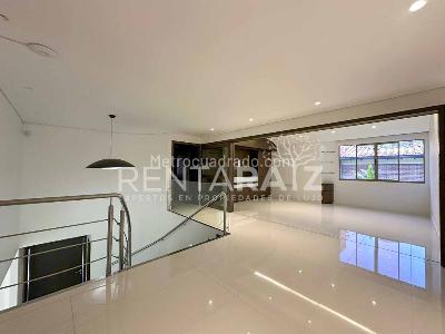 Casa de 3 alcobas en venta en Cola Del Zorro, Medellín, 340 m² · foto 18 de 20