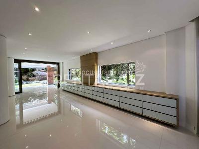 Casa de 3 alcobas en venta en Cola Del Zorro, Medellín, 340 m² · foto 3 de 20