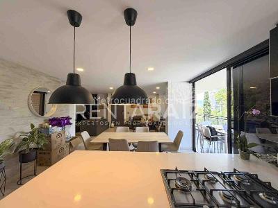 Apartamento de 3 alcobas en venta en Castropol, Medellín, 149 m² · foto 8 de 20