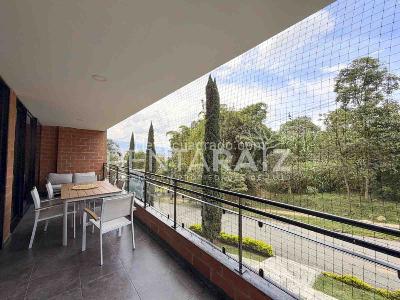 Apartamento de 3 alcobas en venta en Castropol, Medellín, 149 m² · foto 14 de 20
