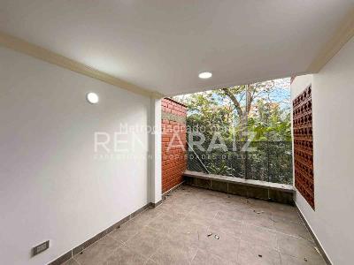 Casa de 3 alcobas en venta en El Dorado, Envigado, 200 m² · foto 10 de 20