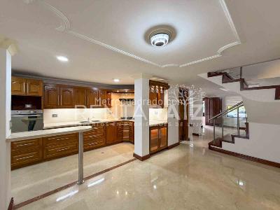 Casa de 3 alcobas en venta en El Dorado, Envigado, 200 m² · foto 12 de 20